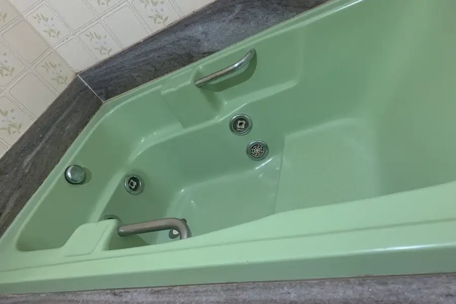 Expert Bathtub Reglazing Durham, NC Expert Bathtub Reglazing Durham, NC